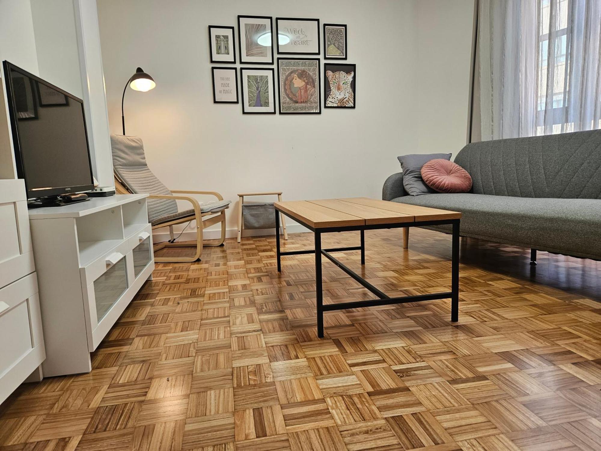 619a Moderno Y Acogedor Oviedo